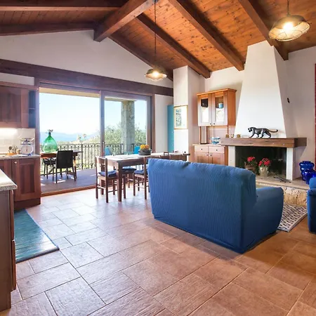 Brassol Vista Mare Country house